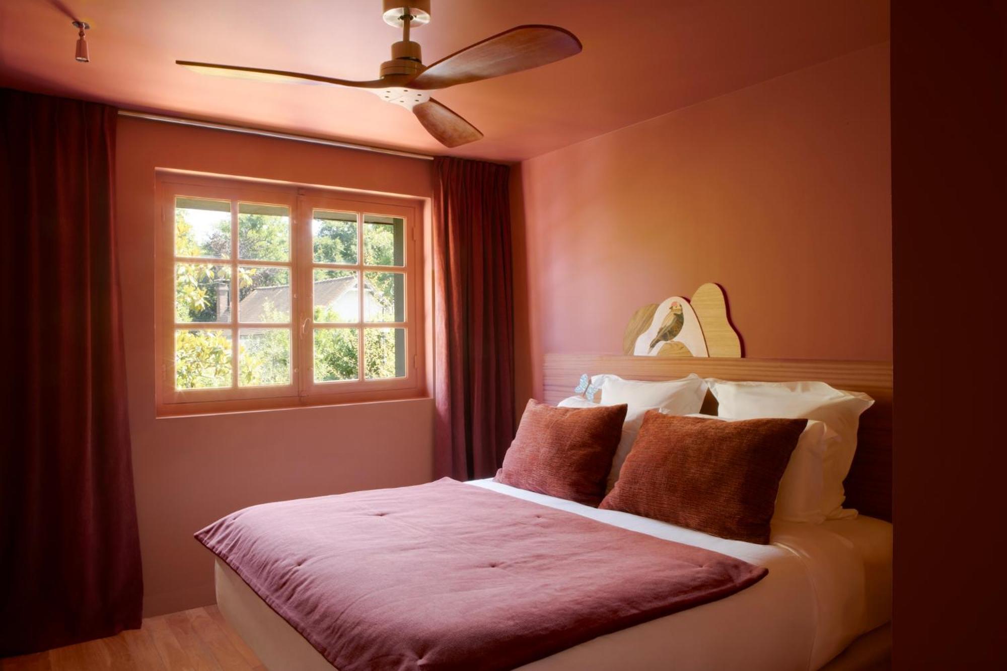 Double Room,1679655309:JPEG