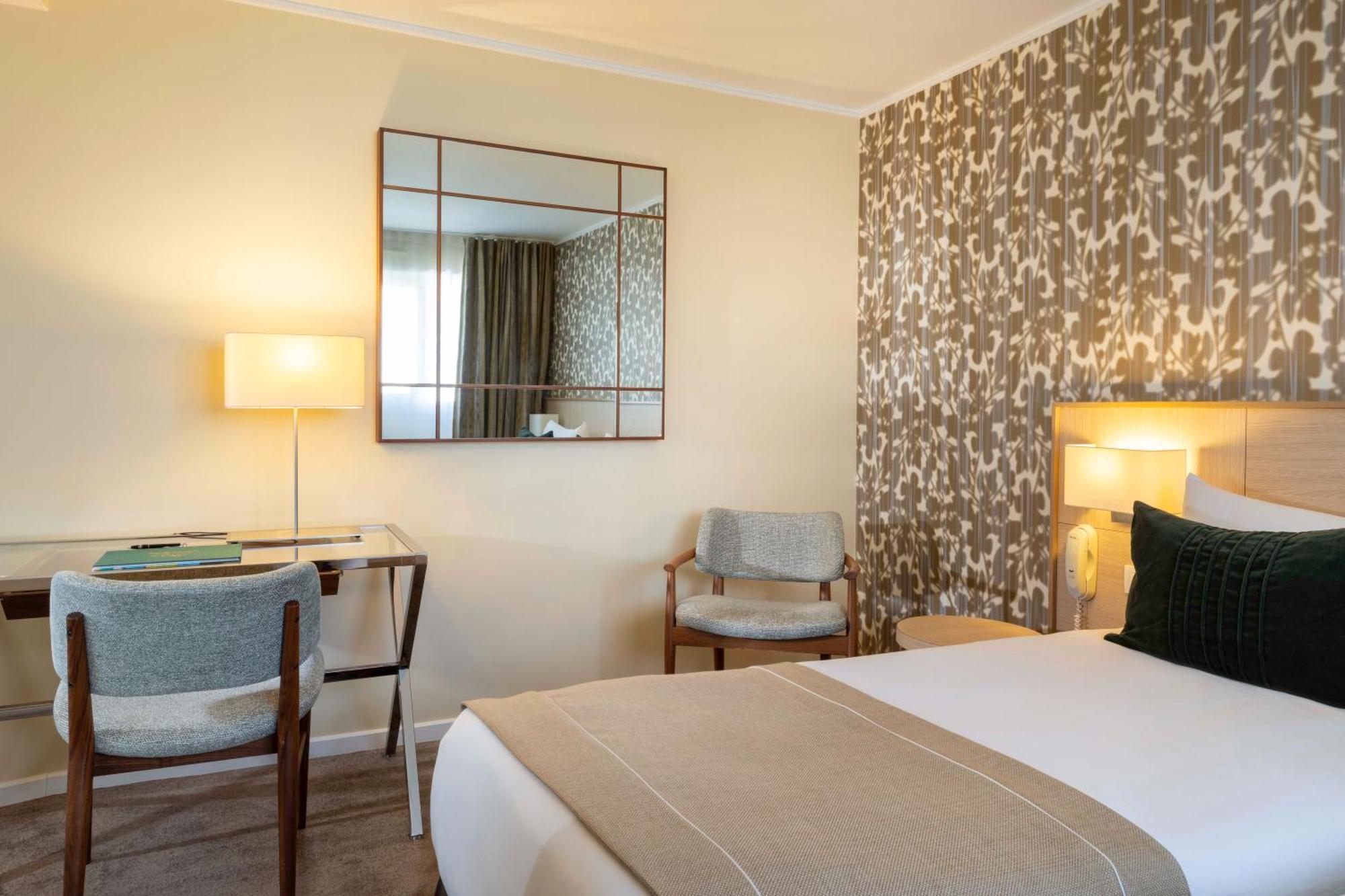 Two Connecting Double Rooms