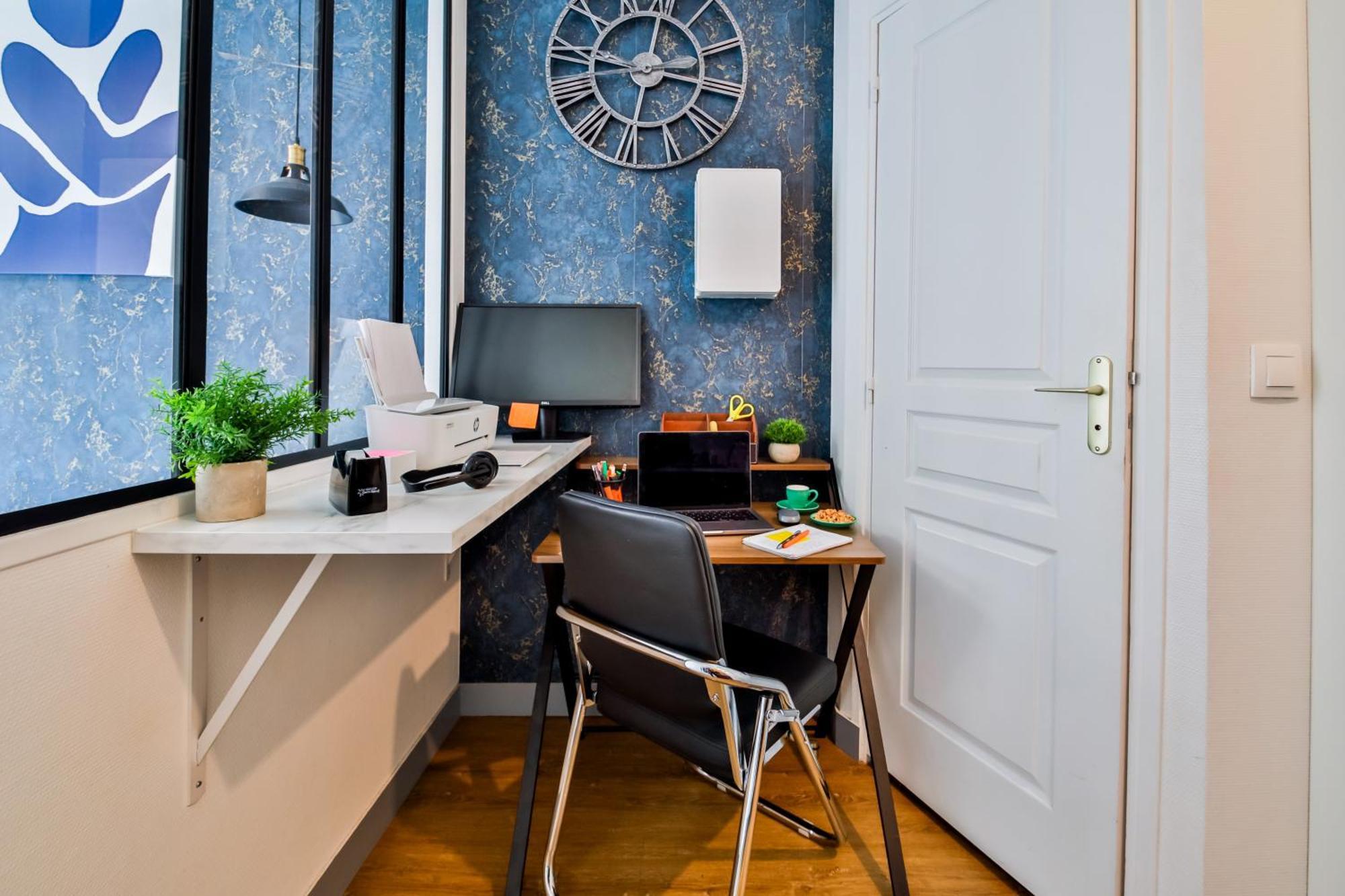 Superior Studio