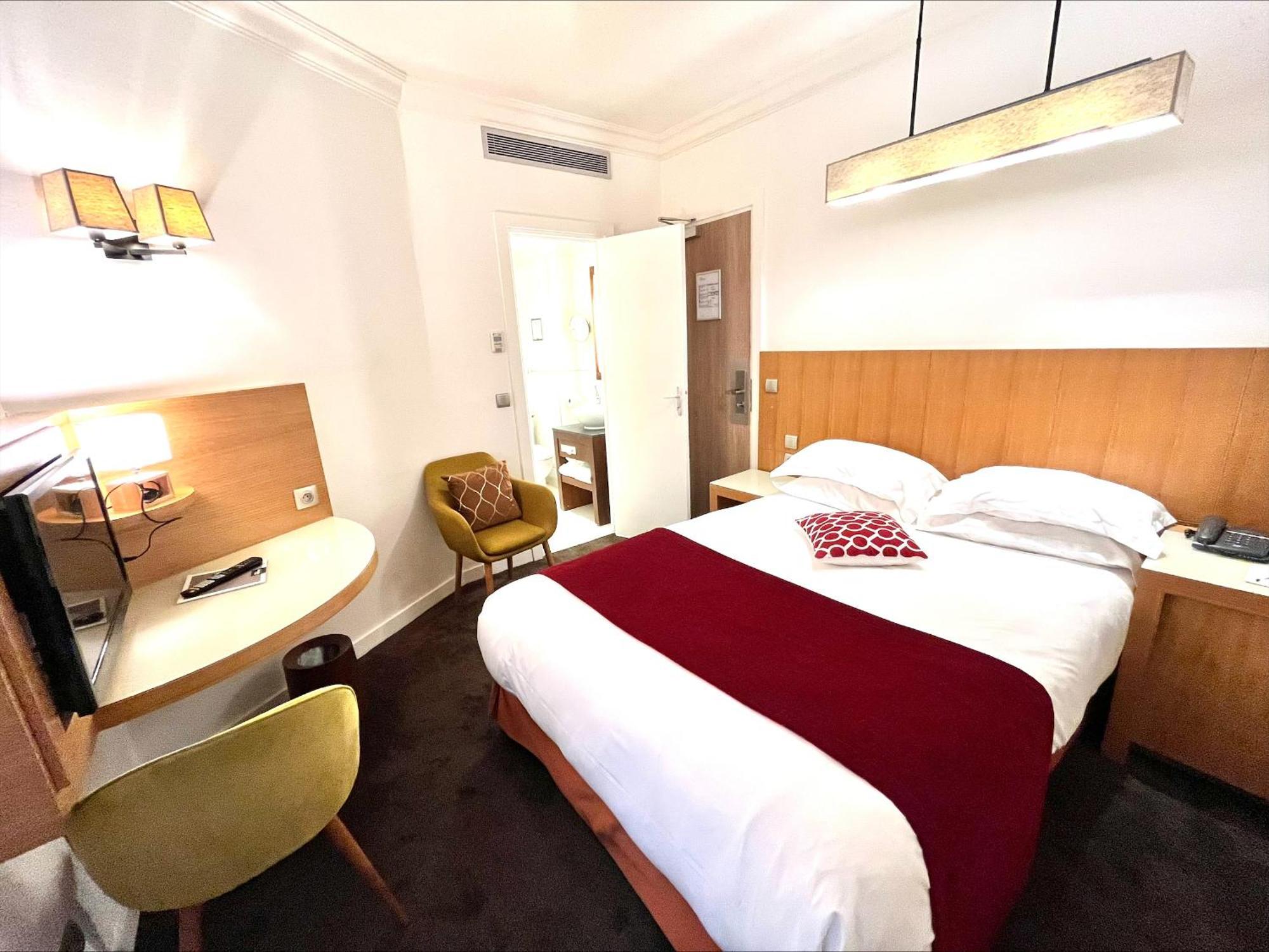 Standard Single Room,1704832202:JPEG