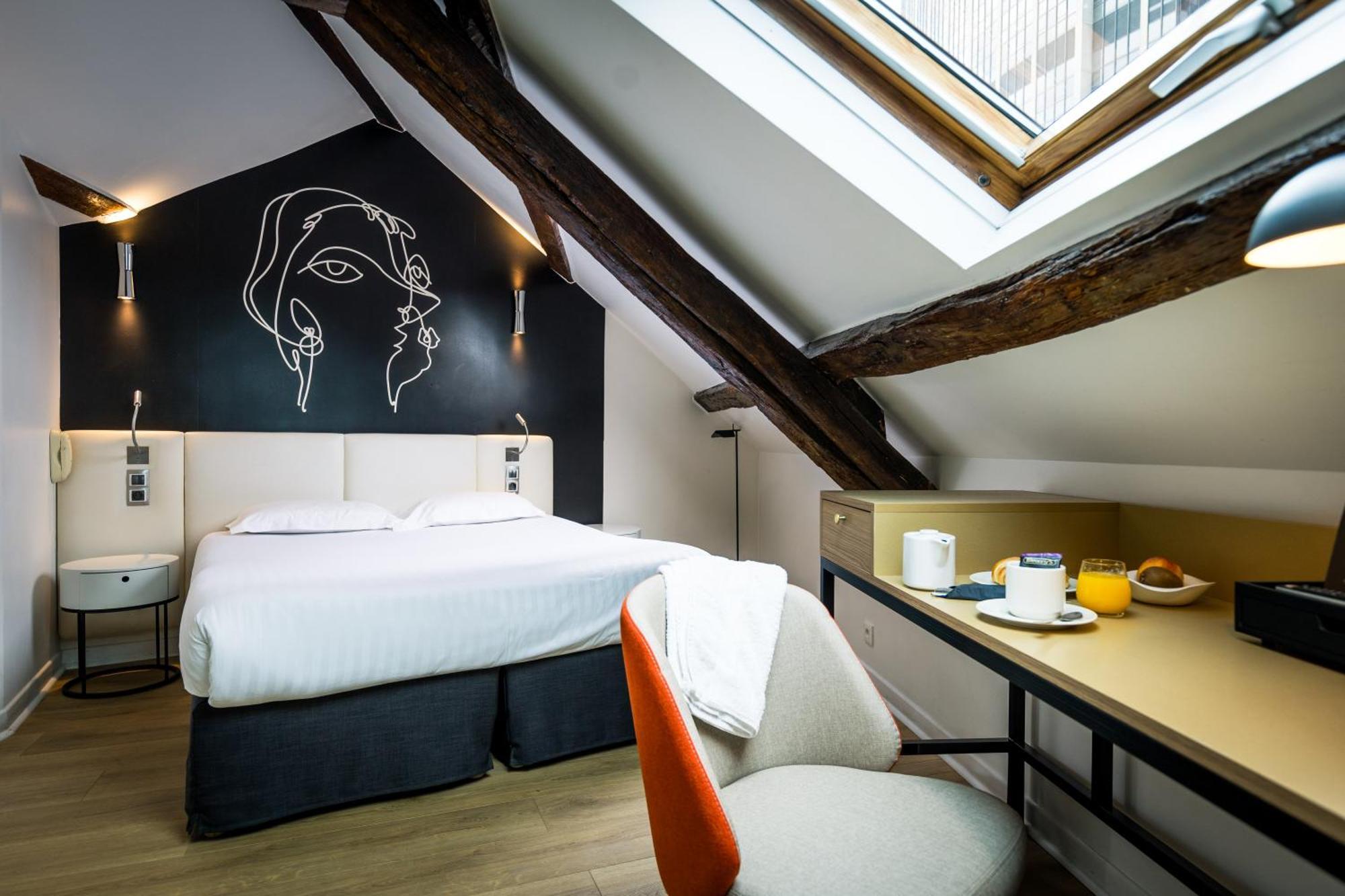 Superior Queen Room