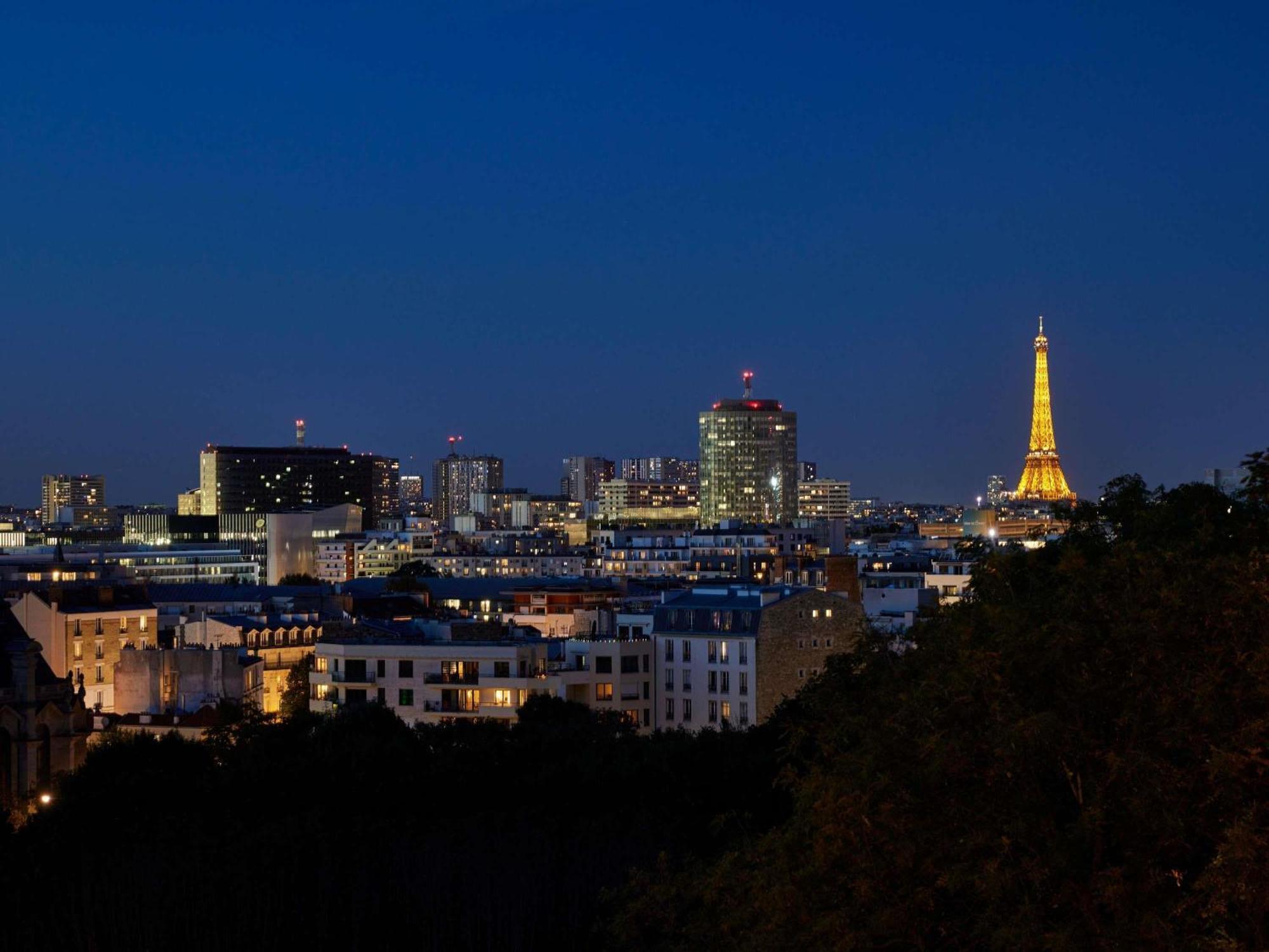 Junior Suite Double Bed Eiffel Tower View,1771384223:JPEG