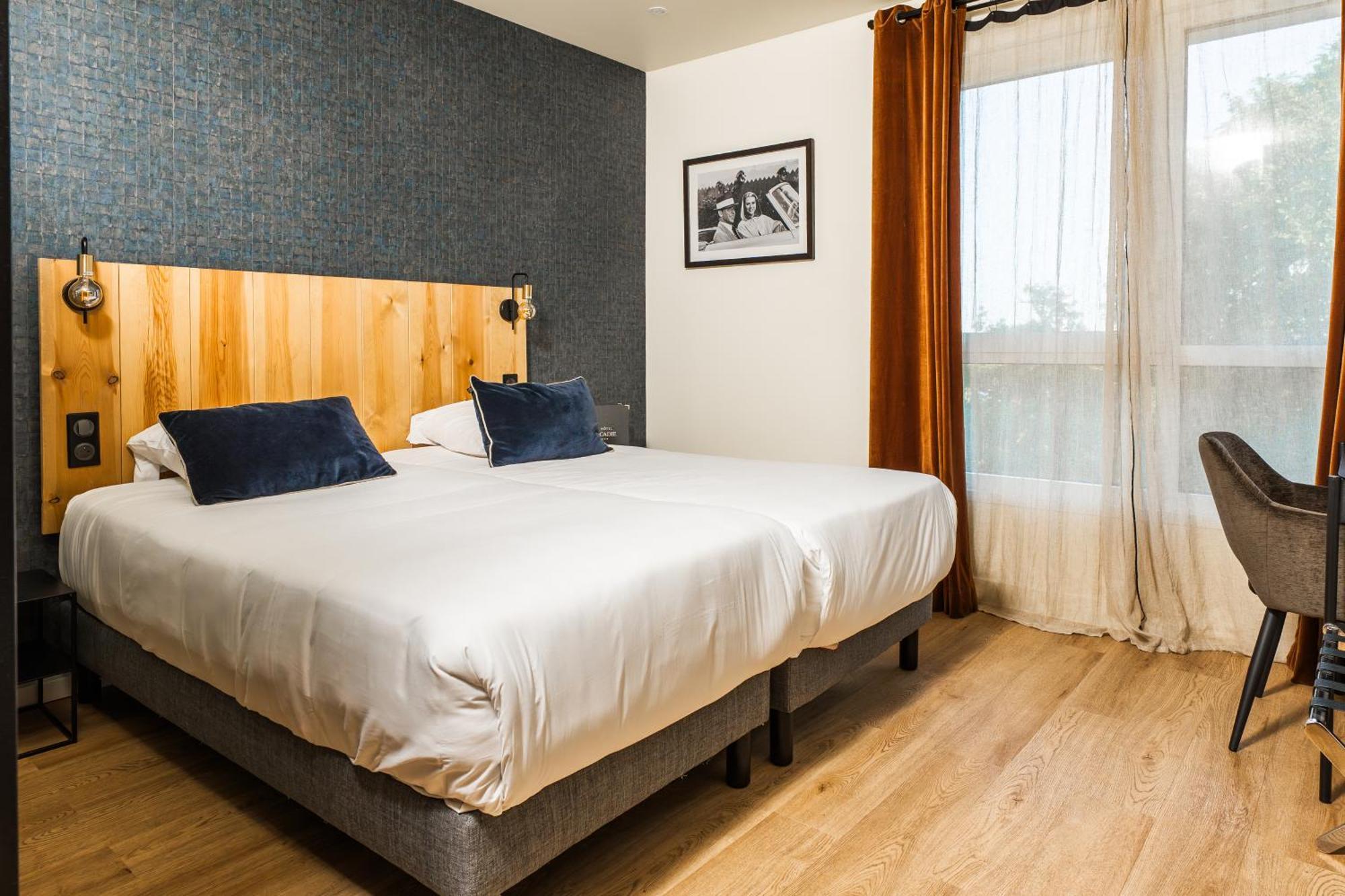 Superior Twin Room,1742575566:JPEG