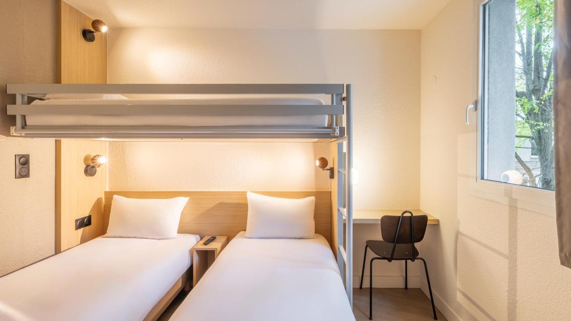 Chambre Lits Jumeaux Standard avec 1 Lit Superposé