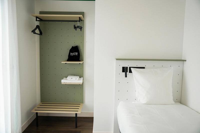 Standard Room Single Bed,1745143808:JPEG