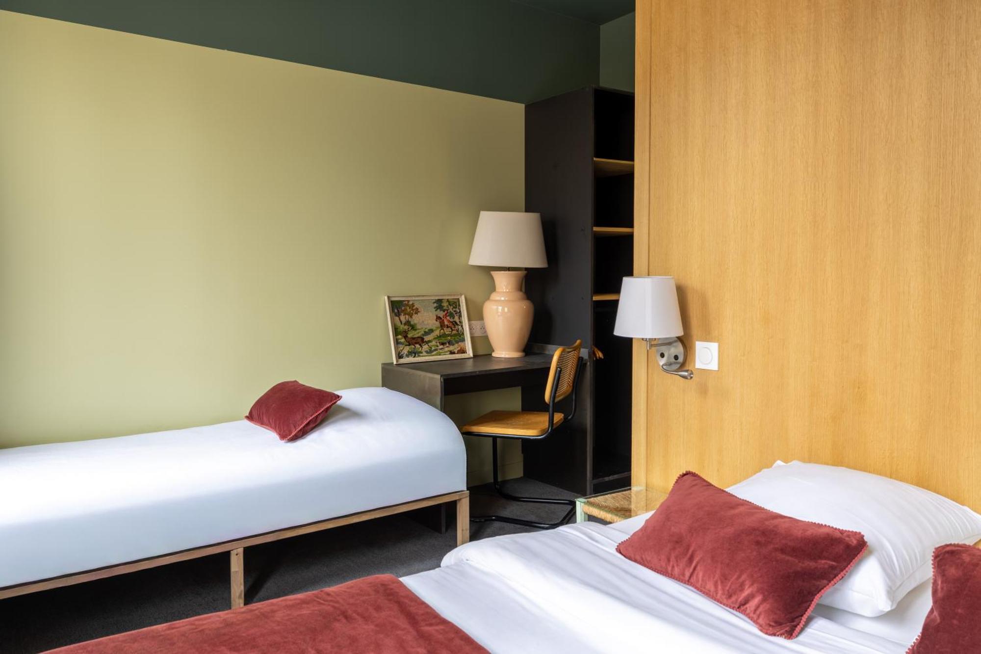 Triple Room,1758265096:JPEG