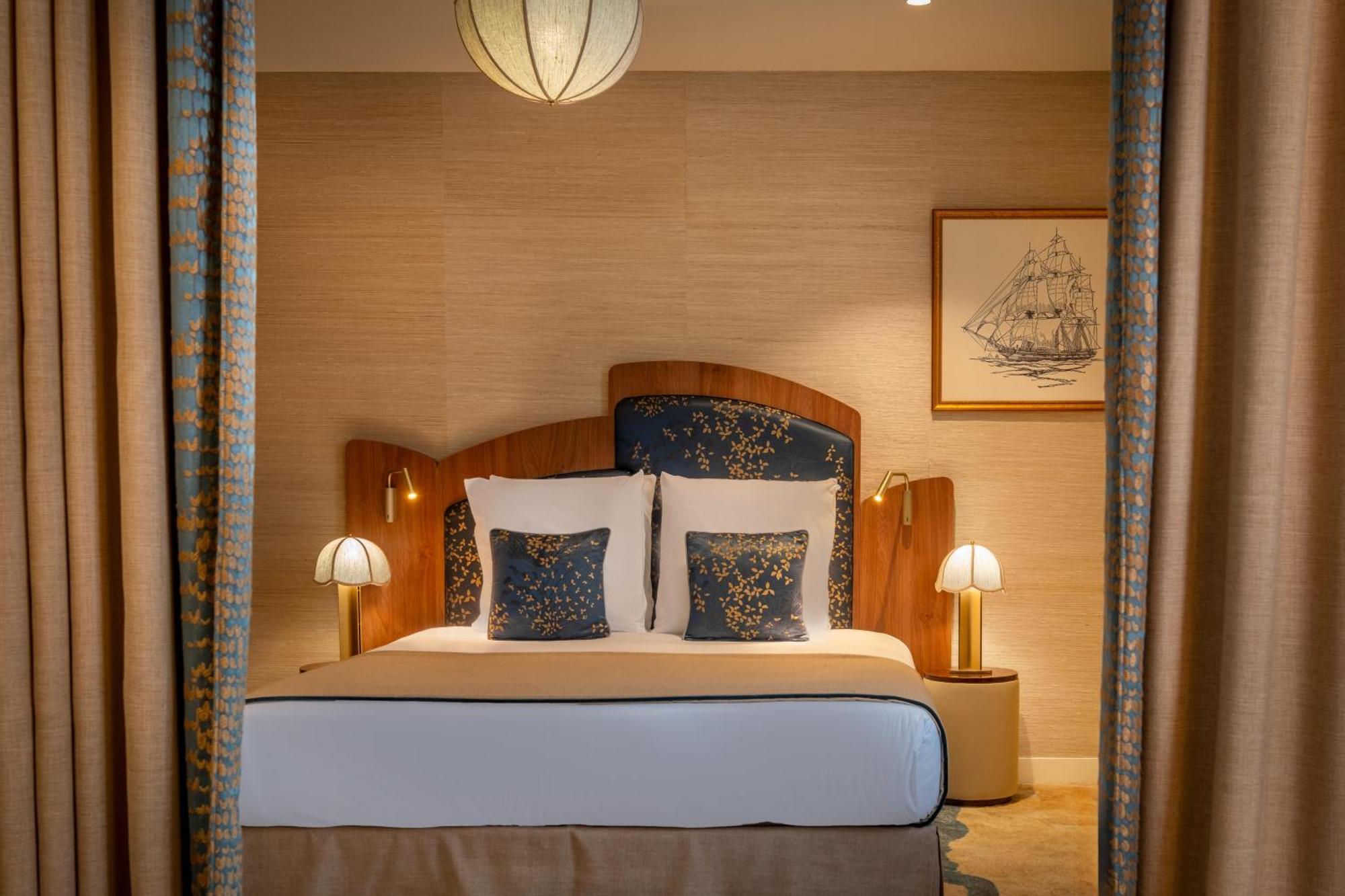Junior Suite,1758382668:JPEG