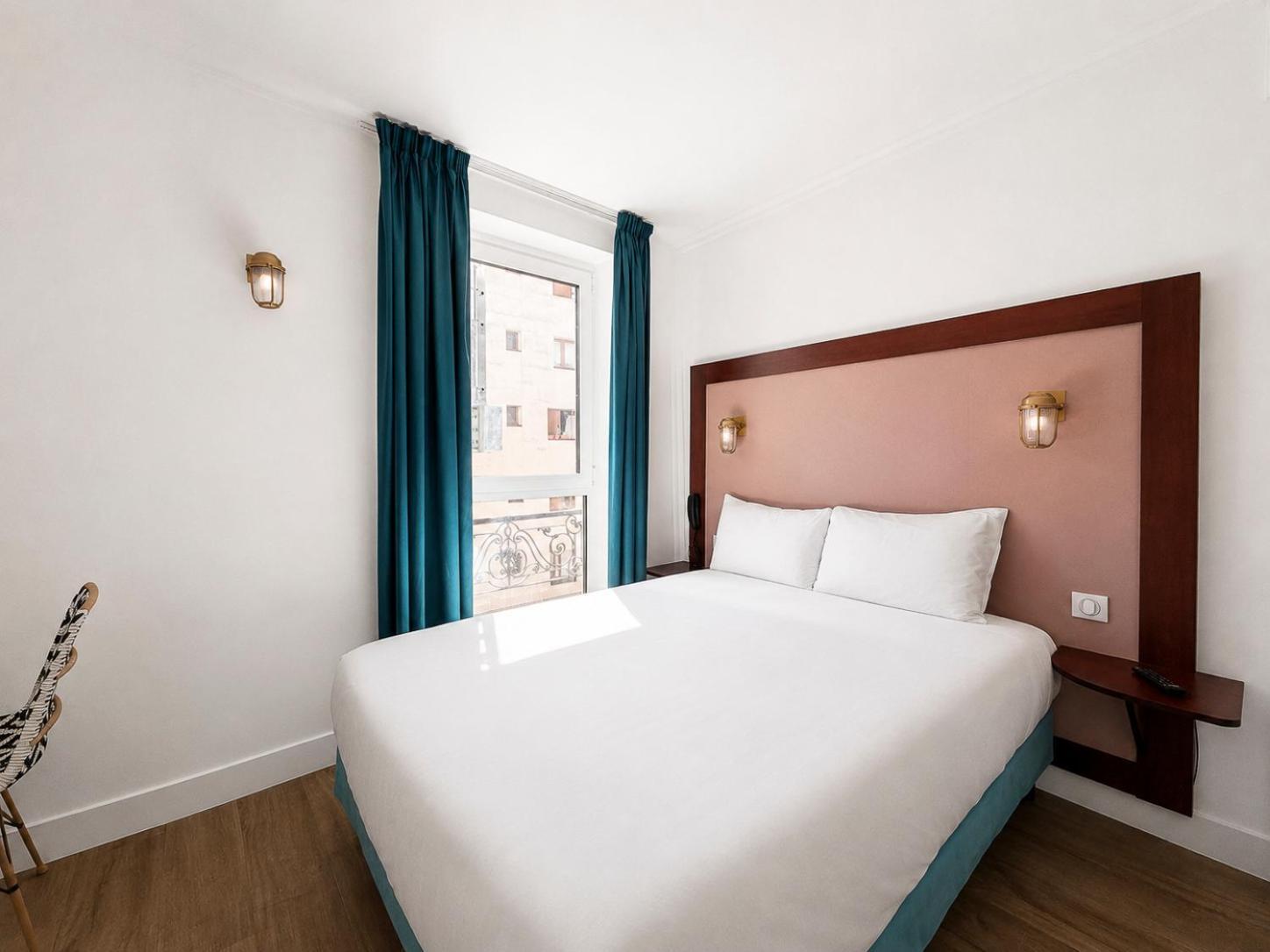 Quarto Duplo Standard