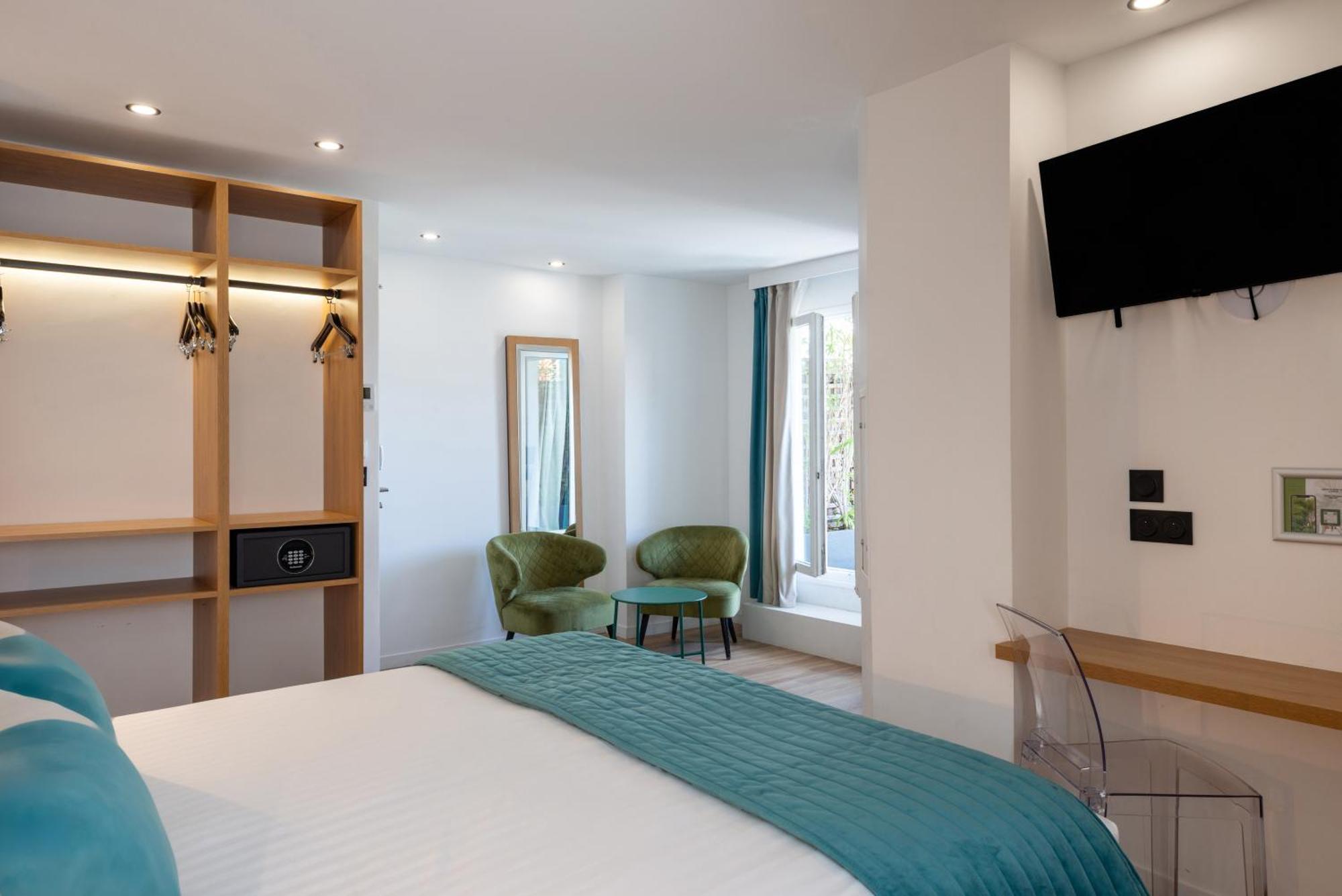 Deluxe Double Room Balcony