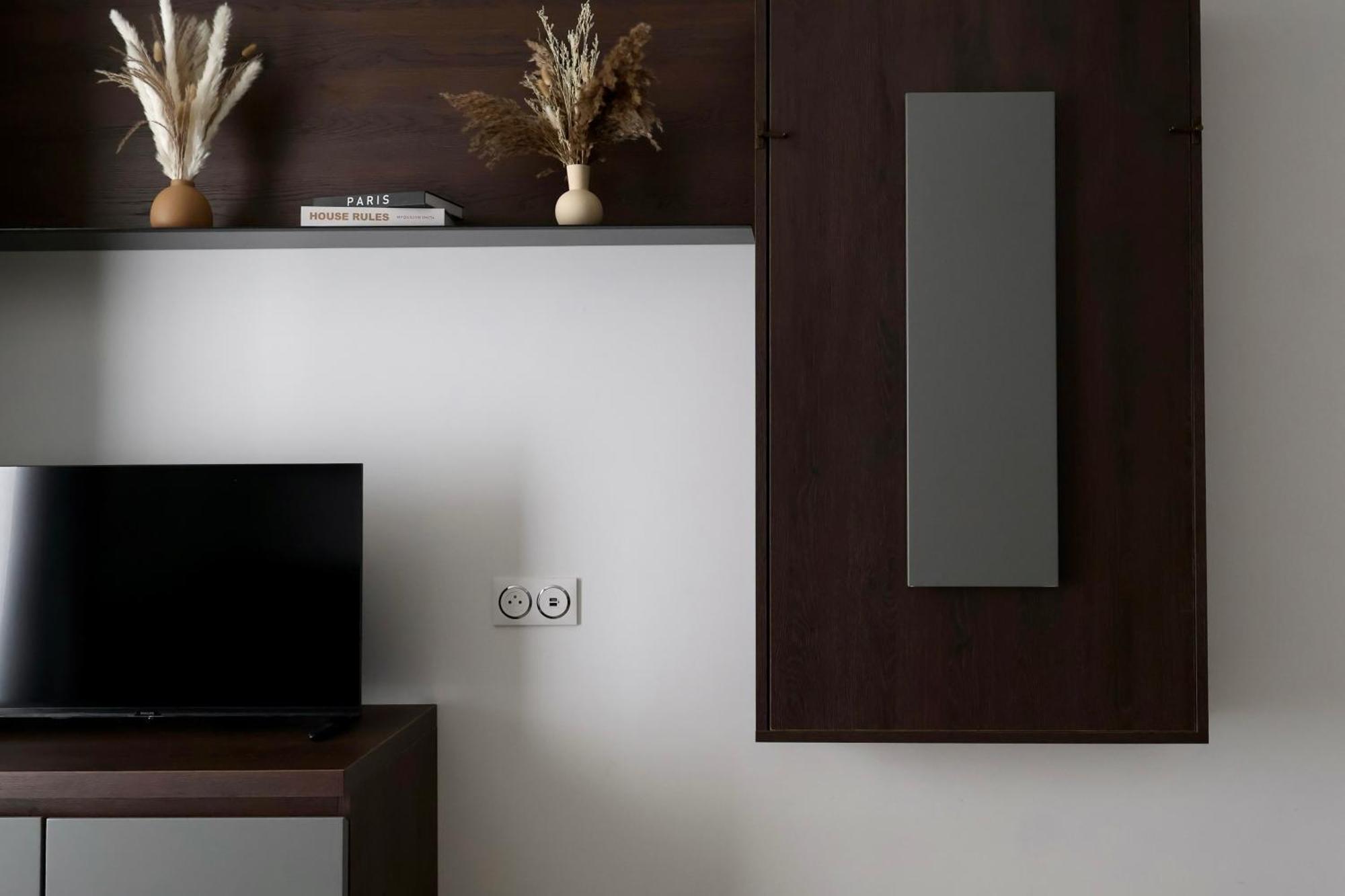 Standard Apartment