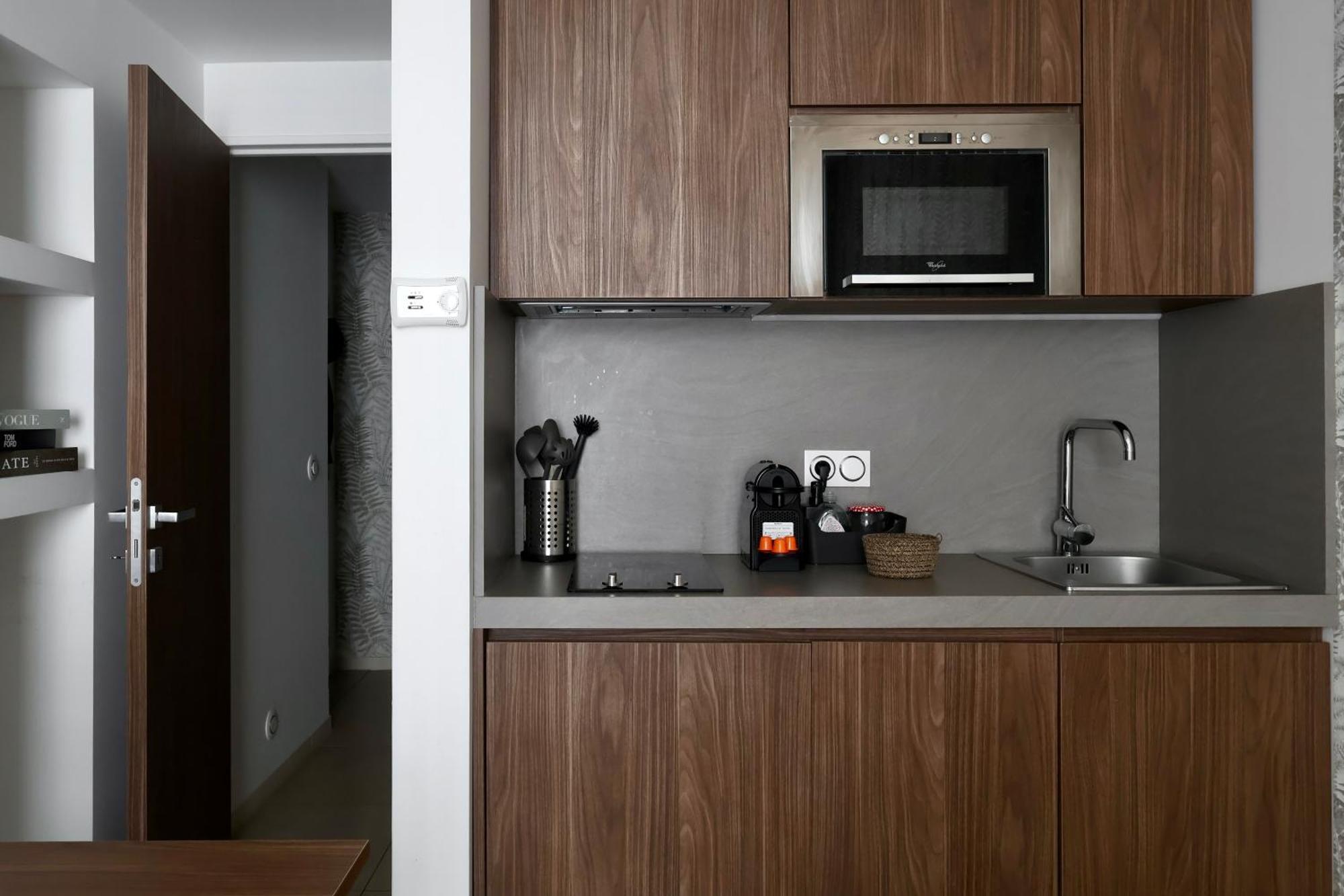 Standard Apartment