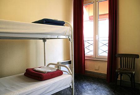 Camera Doppia con Letti Singoli