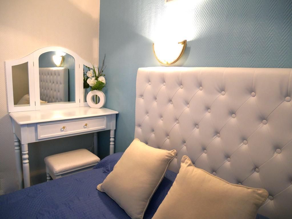 Single Room Private Bathroom