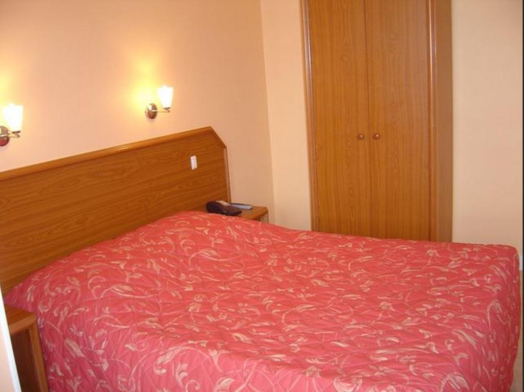 Triple Room,28445468:JPEG