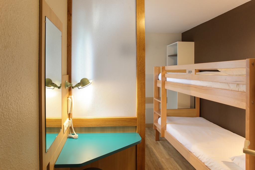 Triple Room,692239125:JPEG