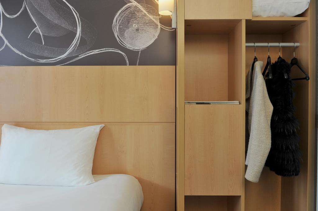 Standard Single Room,1704959757:JPEG