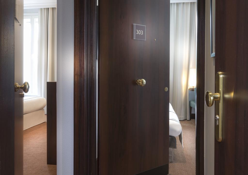 2 Deluxe Δίκλινα Δωμάτια που Επικοινωνούν (Εσωτερικά)