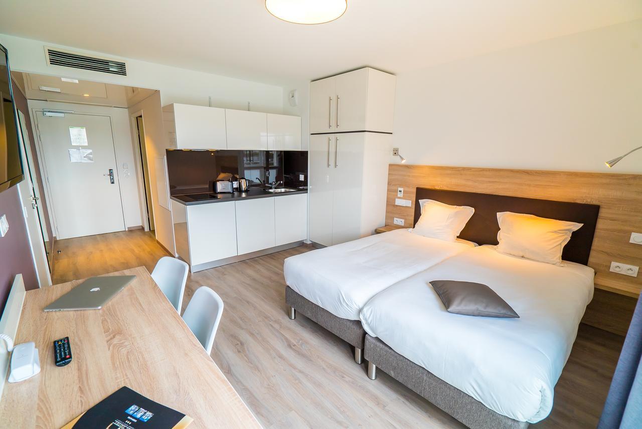 Comfort Studio 2 Single Beds 1,990231193:JPEG