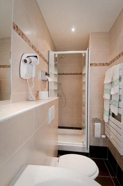 Doppelzimmer mit Dusche