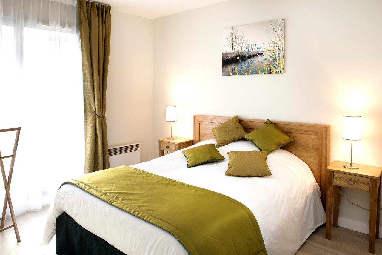 Two-Bedroom Apartment,1313706850:JPEG