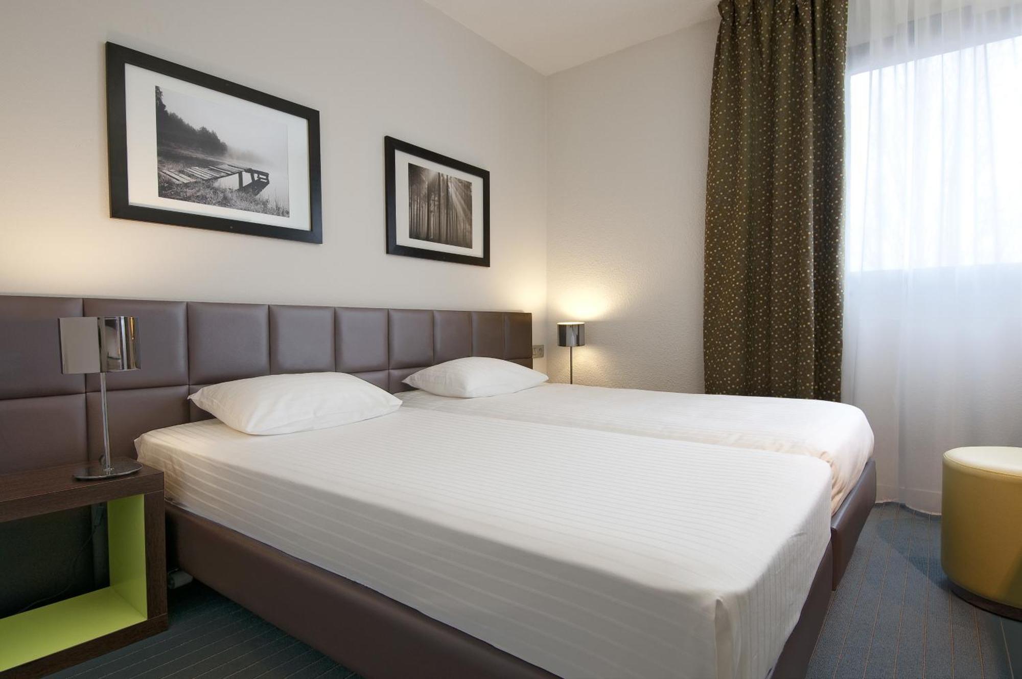 Twin Room,972198499:JPEG