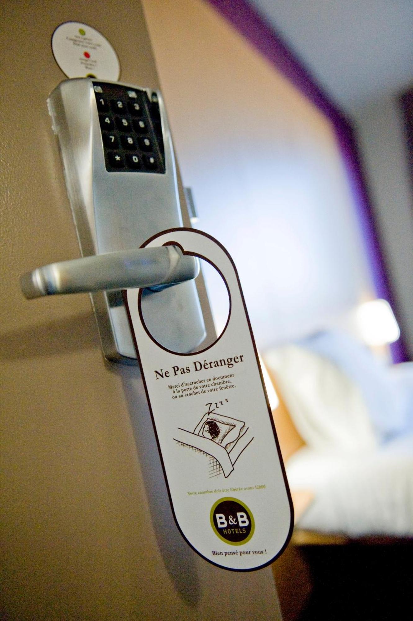 Double Room,1537769392:JPEG