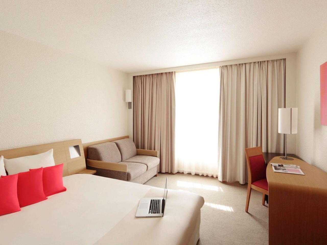 Superior Queen Room,61361752:JPEG