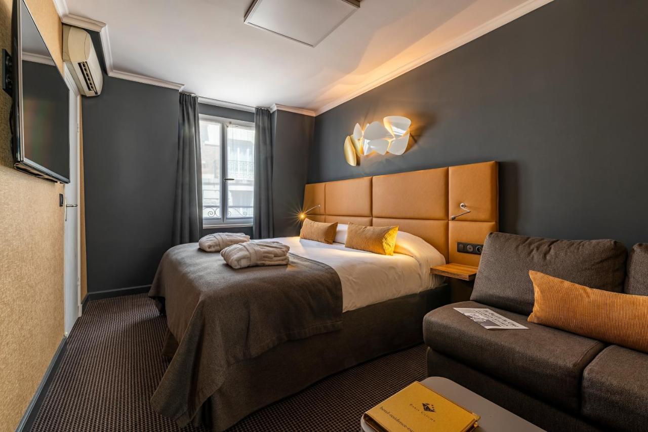 Chambre Lit Queen-Size Deluxe – Accès à la Piscine/Salle de Sport Inclus