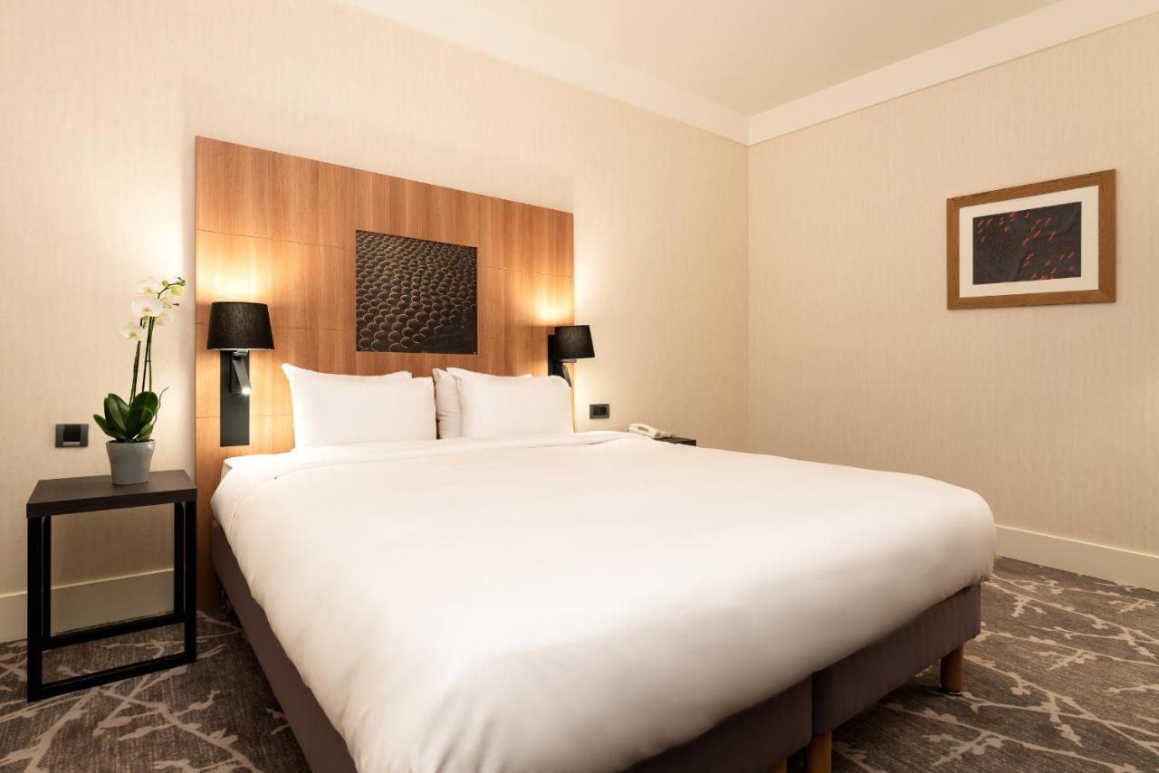 Premium King Room with Sofa Bed