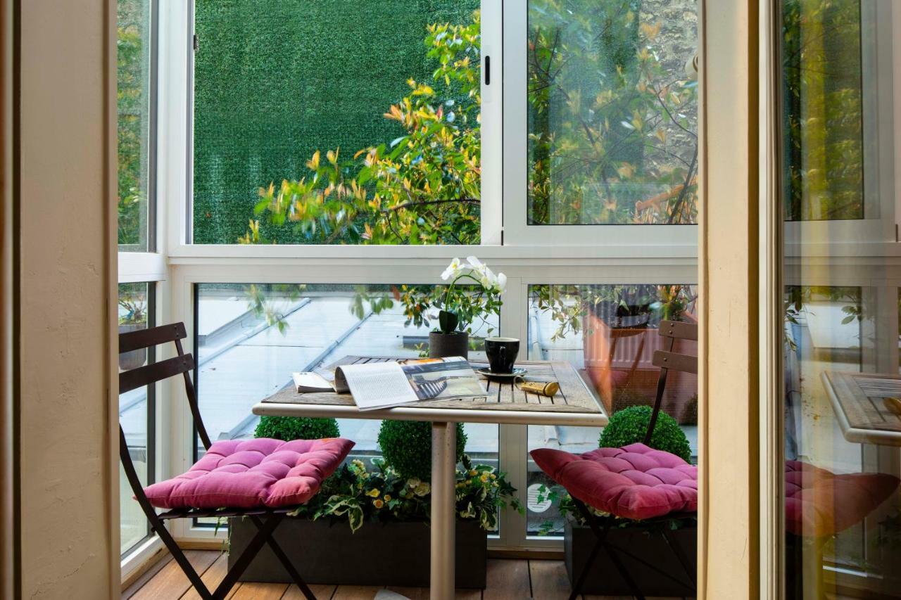 Quadruple Room with Terrace