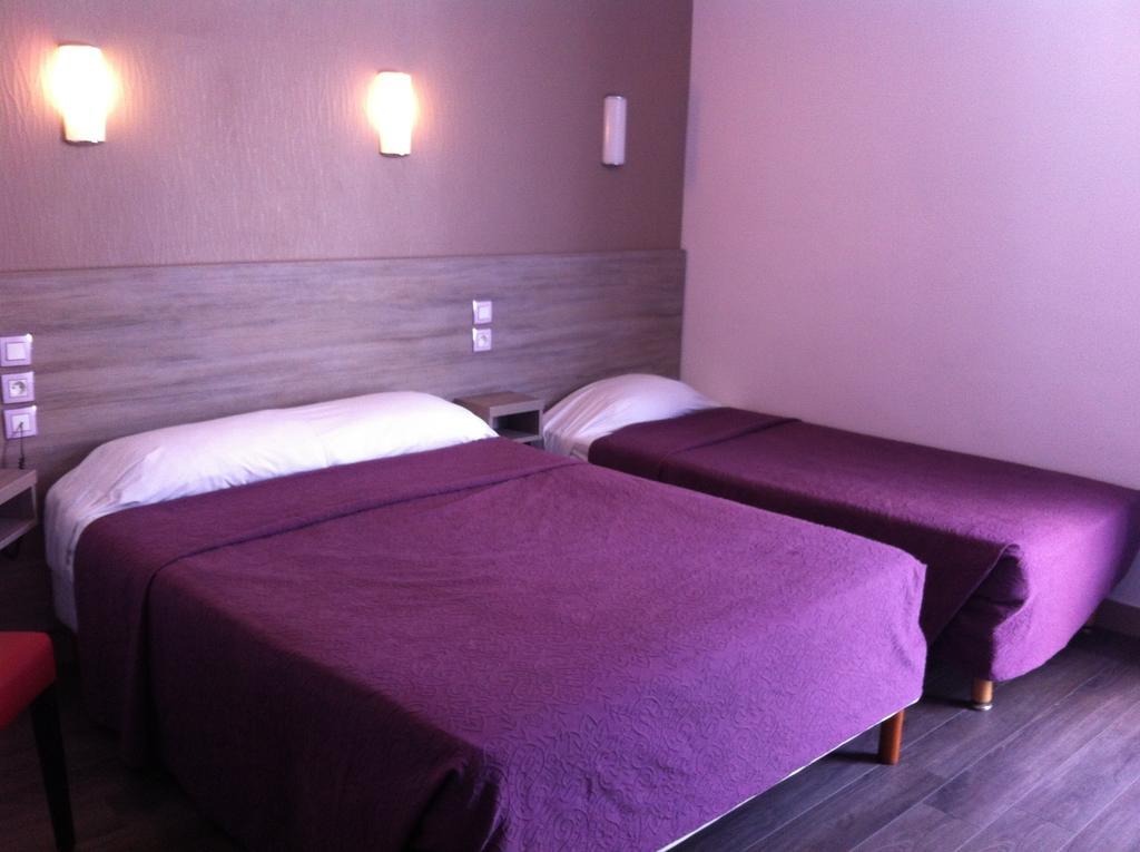 Dreibettzimmer