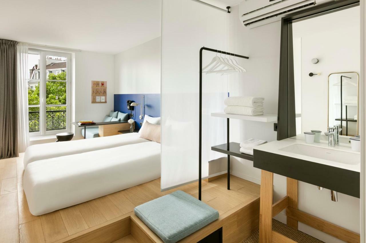 Double Room View on Bastille without lift