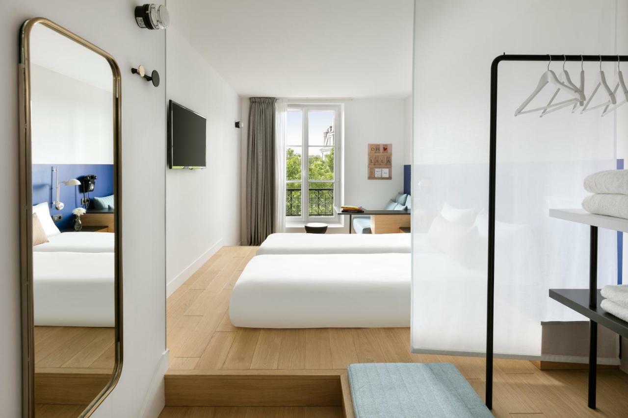 Double Room View on Bastille without lift