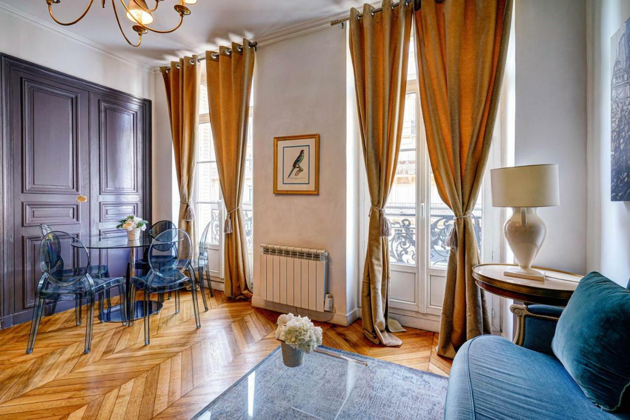 Two-Bedroom Apartment,835856588:JPEG