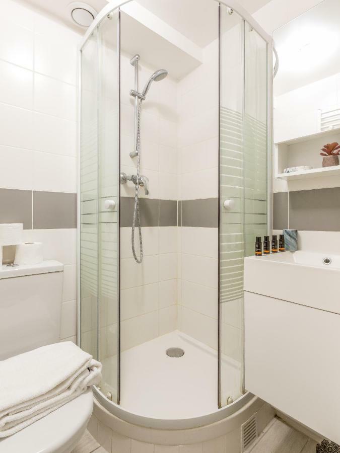 5A : 1-bedroom - upper floor (no elevator)