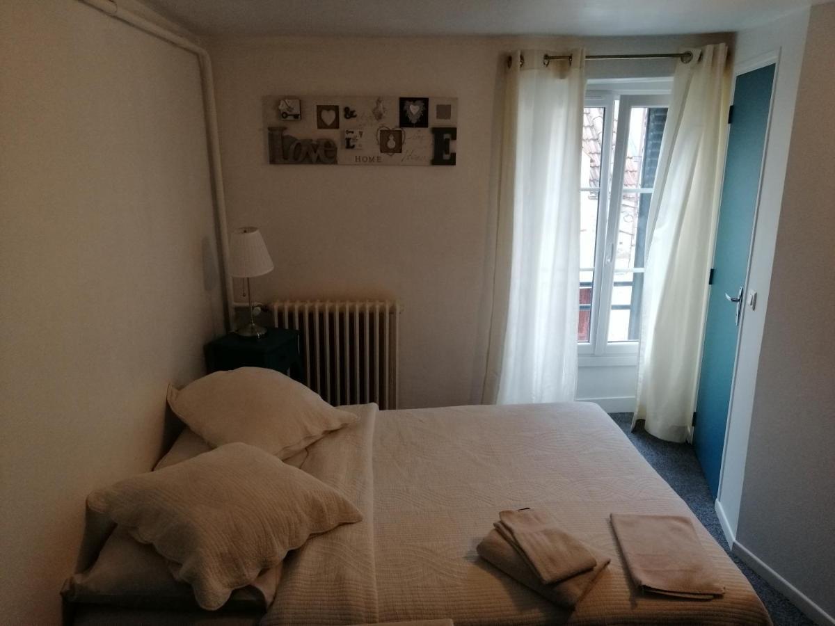 Double Room,950440090:JPEG