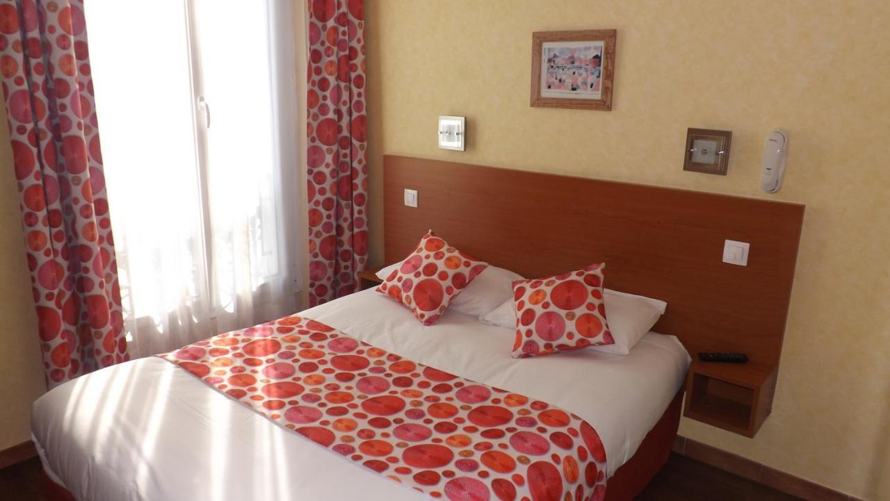 Single Room,989262463:JPEG