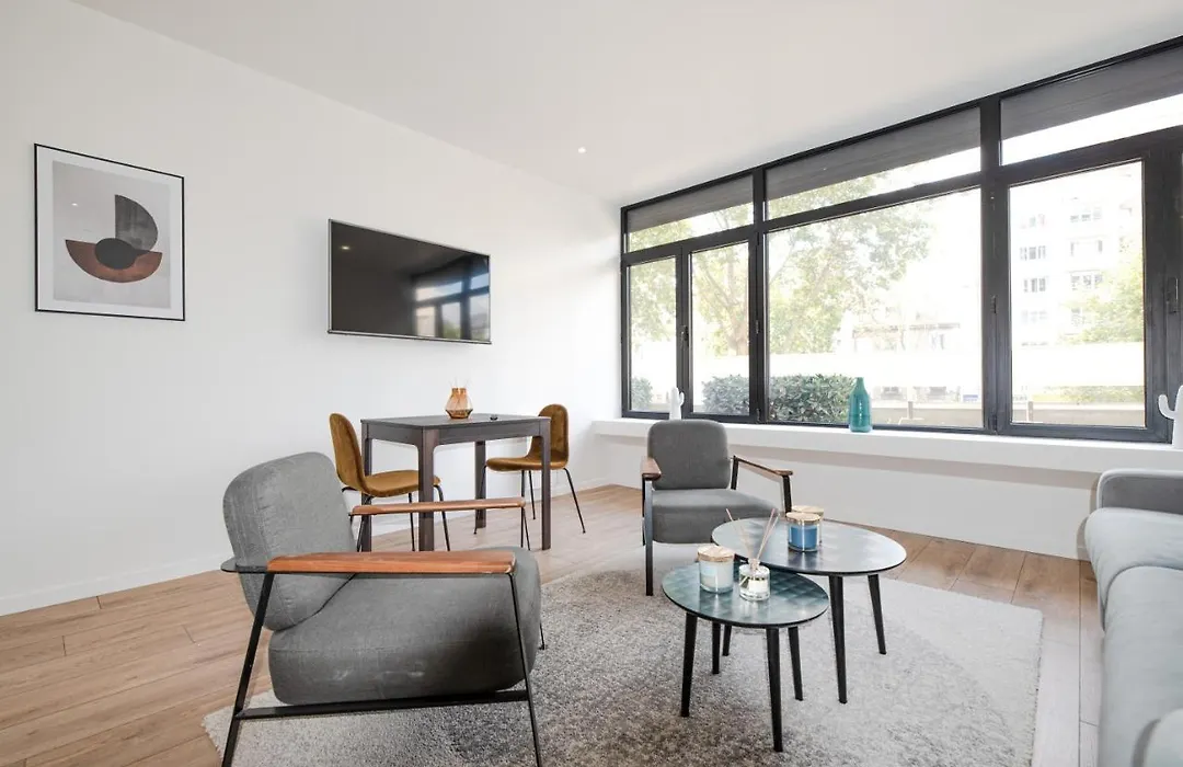 Luxury Residence - Paris South-1