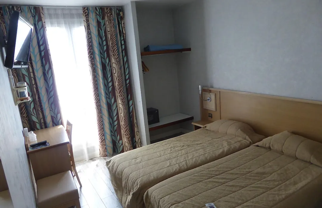 Hotel De Paris Saint Georges-1