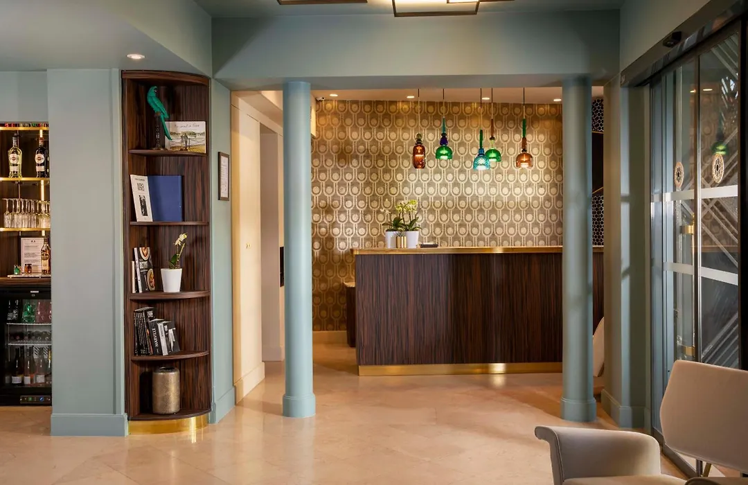 Hotel Aiglon-1