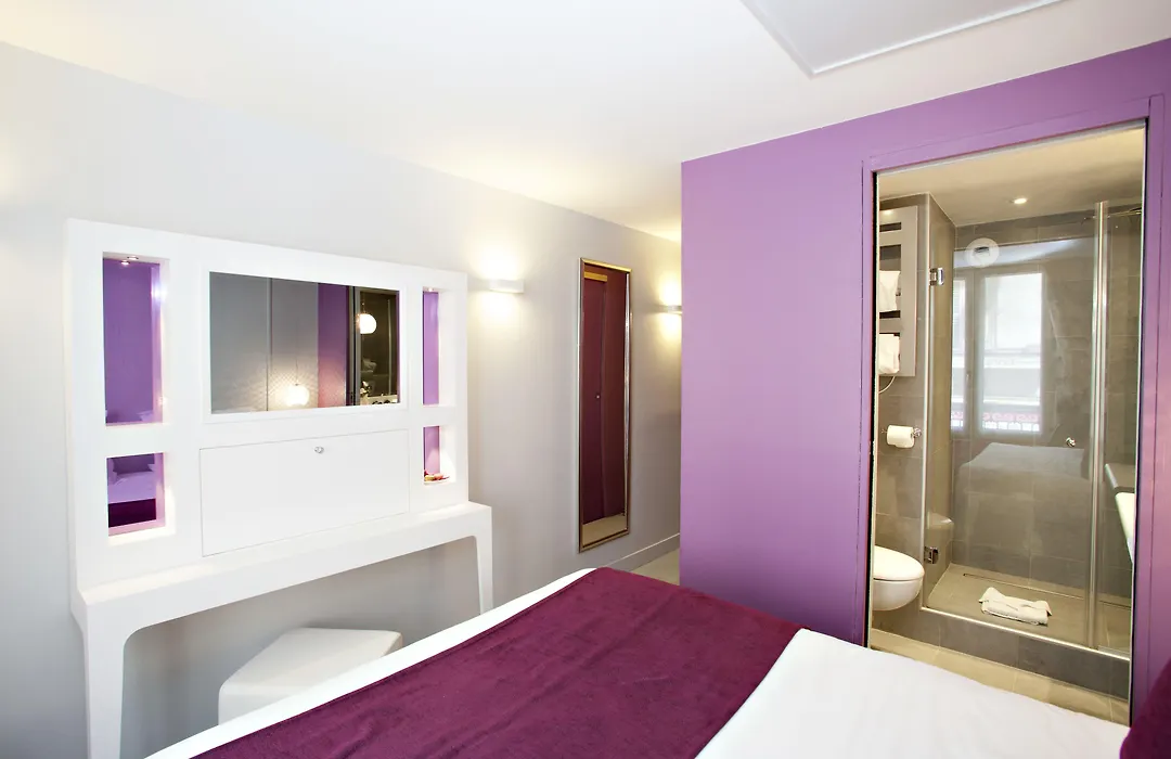 Hotel Elysee Secret-1