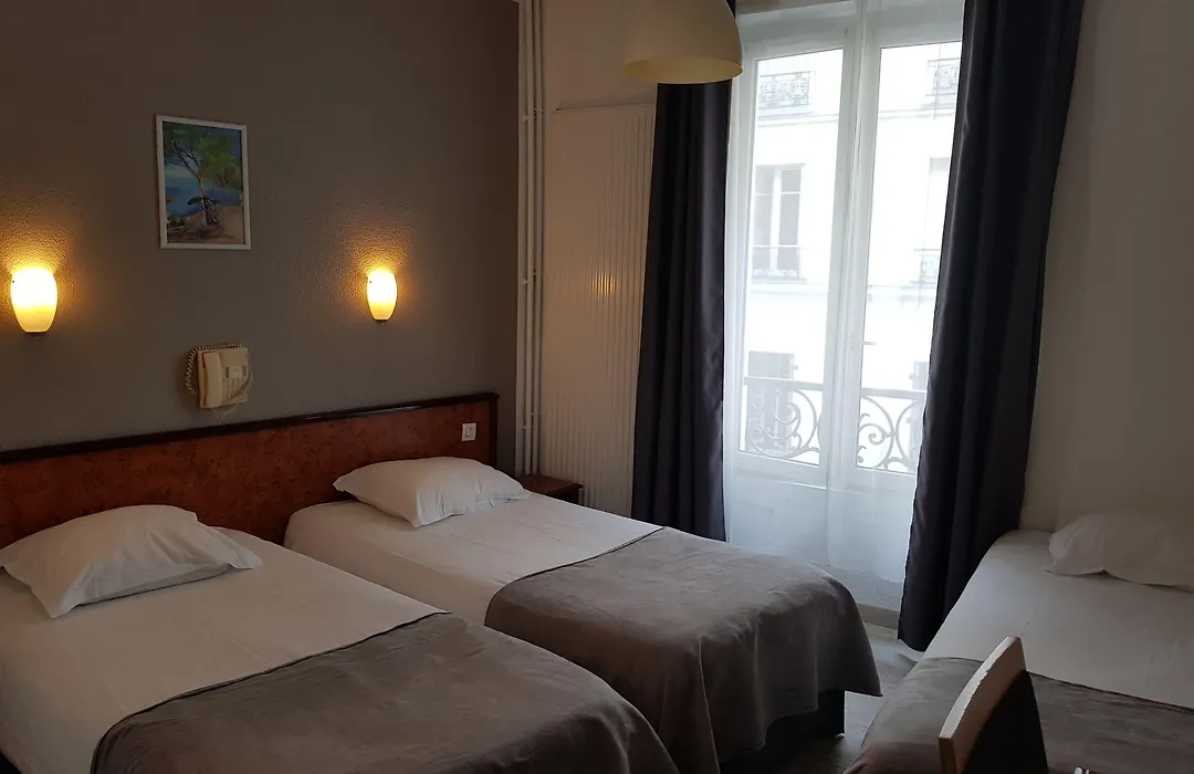 Hotel Le Saint-Hubert - Gare De Lyon Bastille-1