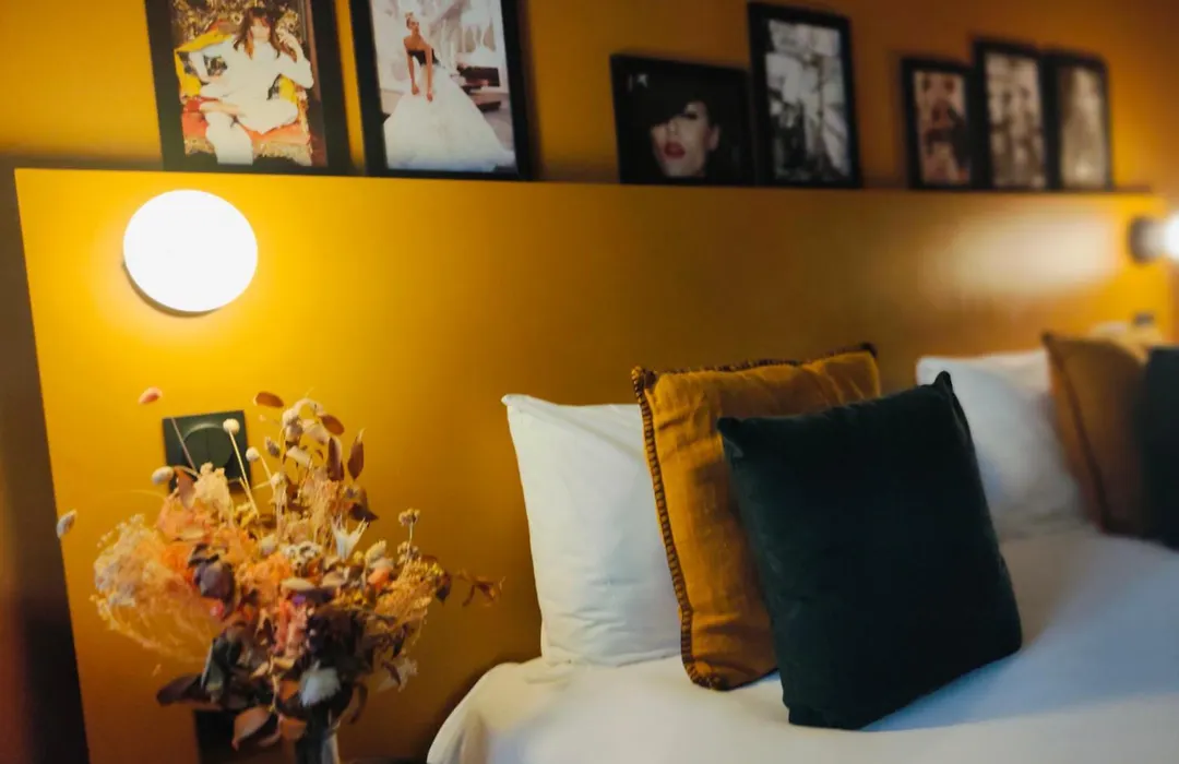 Hotel Noir-1