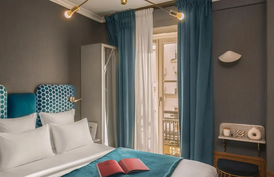 Handsome Hotel-1