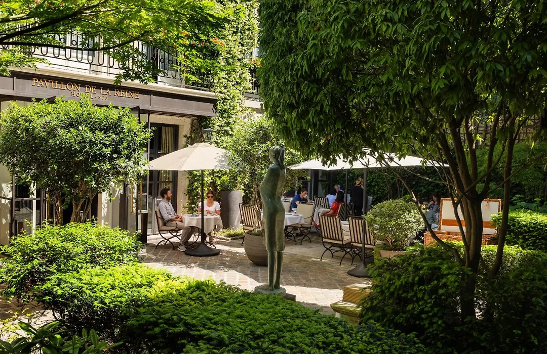 Le Pavillon De La Reine & Spa, Place Des Vosges-1