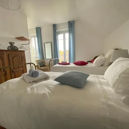 Les Chambres de LOUIS-3