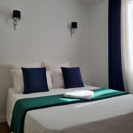 Double Bed Room Homestay Shared Accommodation-3