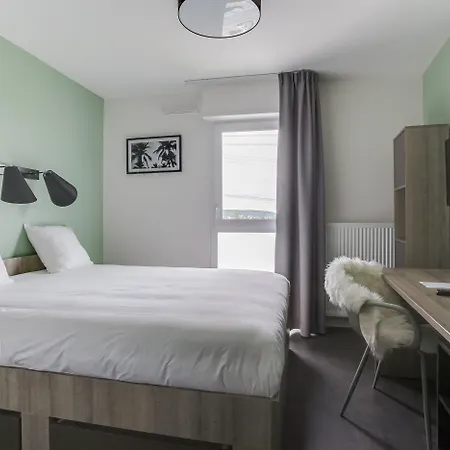 All Suites Appart Hôtel Massy Palaiseau-2