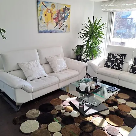 Parisian Sparkle Retreat, 150M From American Hospital-3