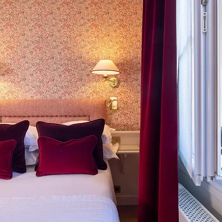 Hotel Du Champ De Mars-3